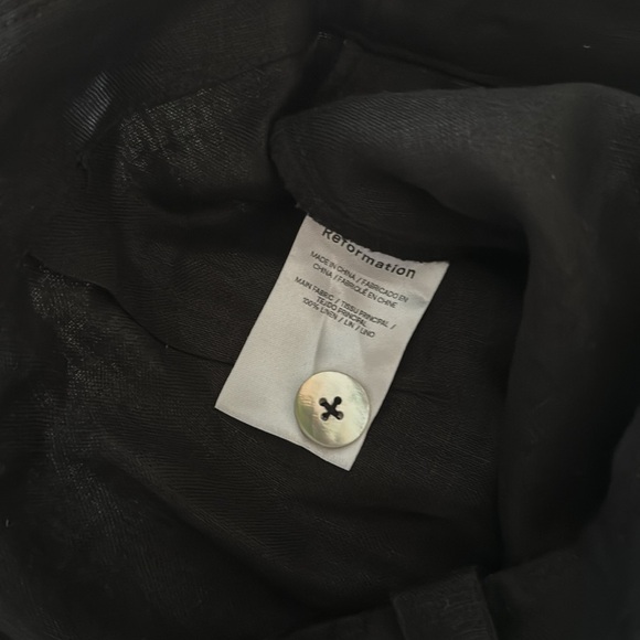 Reformation Grayson shorts - Picture 4 of 5